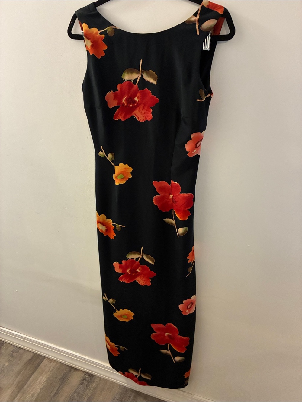 Silk Maggy London Open Back Black Maxi Dress Sexy Red Orange Floral Print Sz 4